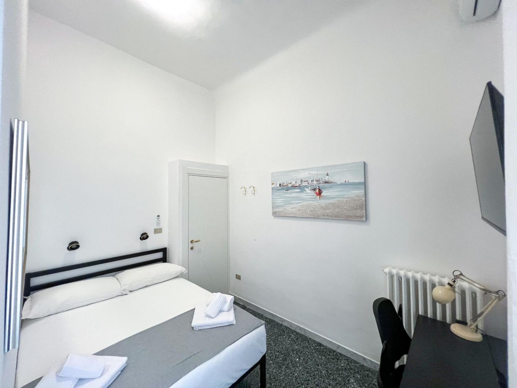 Bari Centro Harmony House Hotel Bagian luar foto