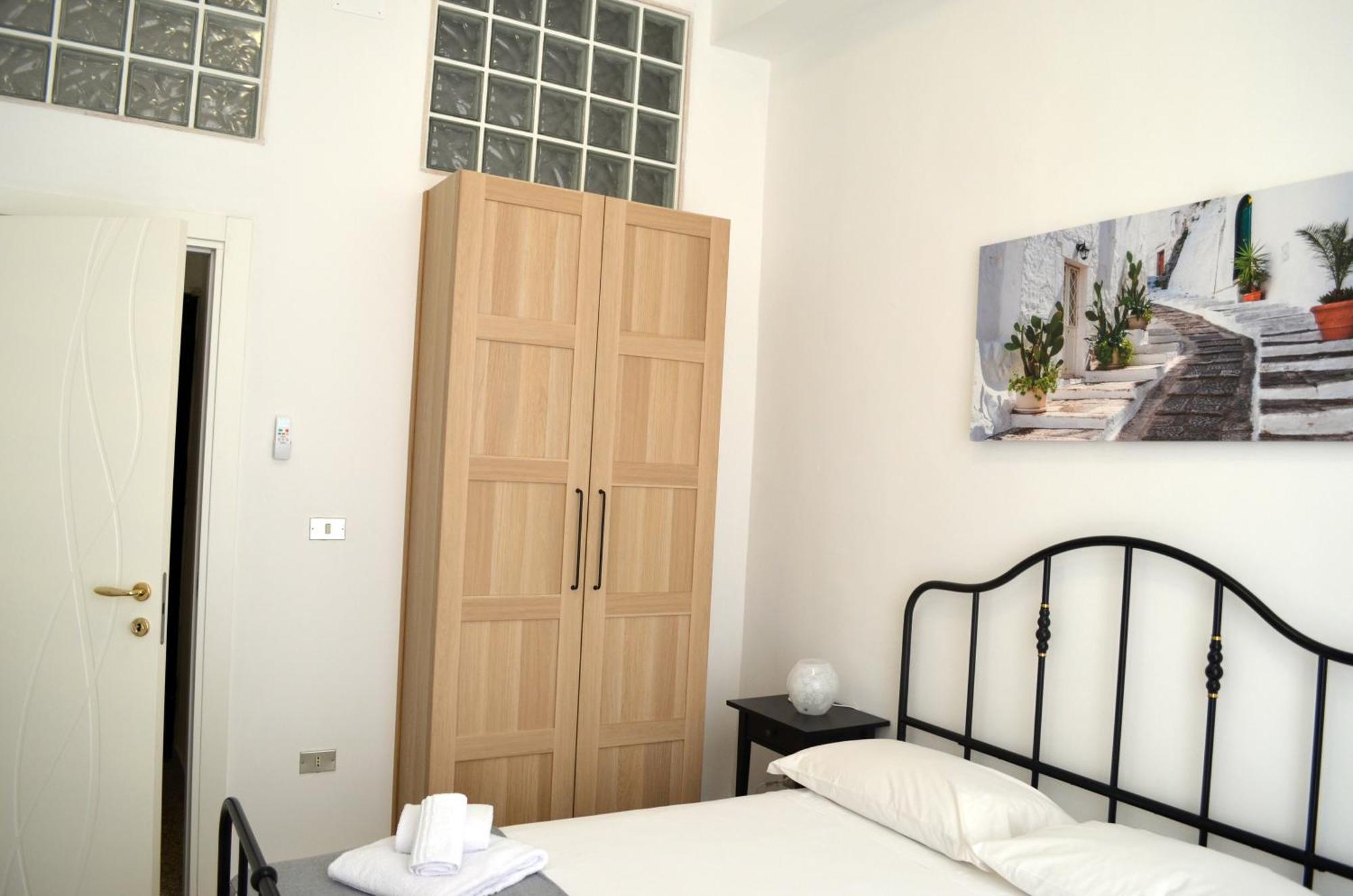 Bari Centro Harmony House Hotel Bagian luar foto