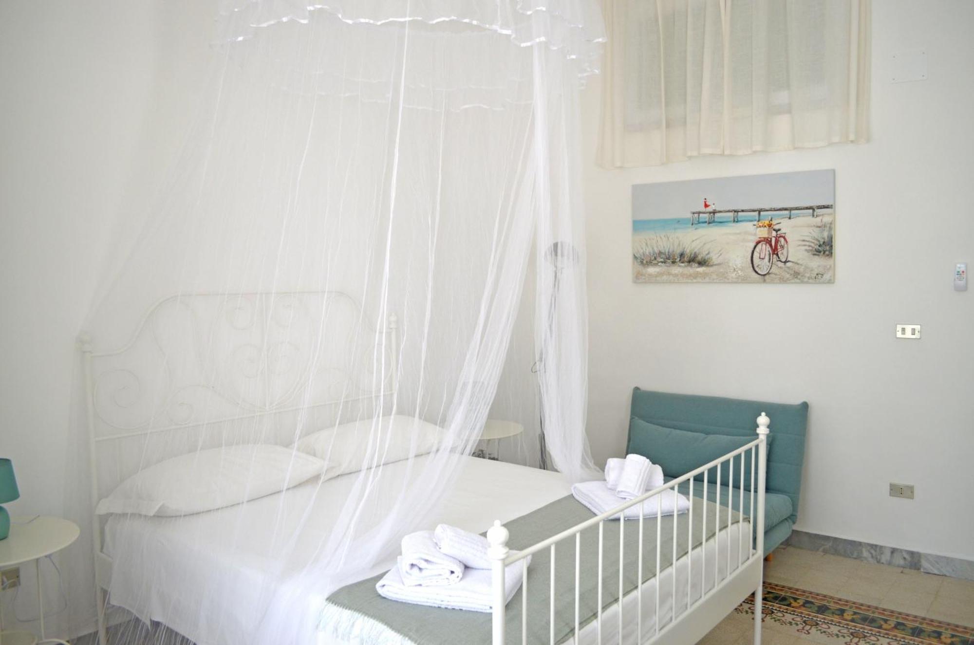 Bari Centro Harmony House Hotel Bagian luar foto